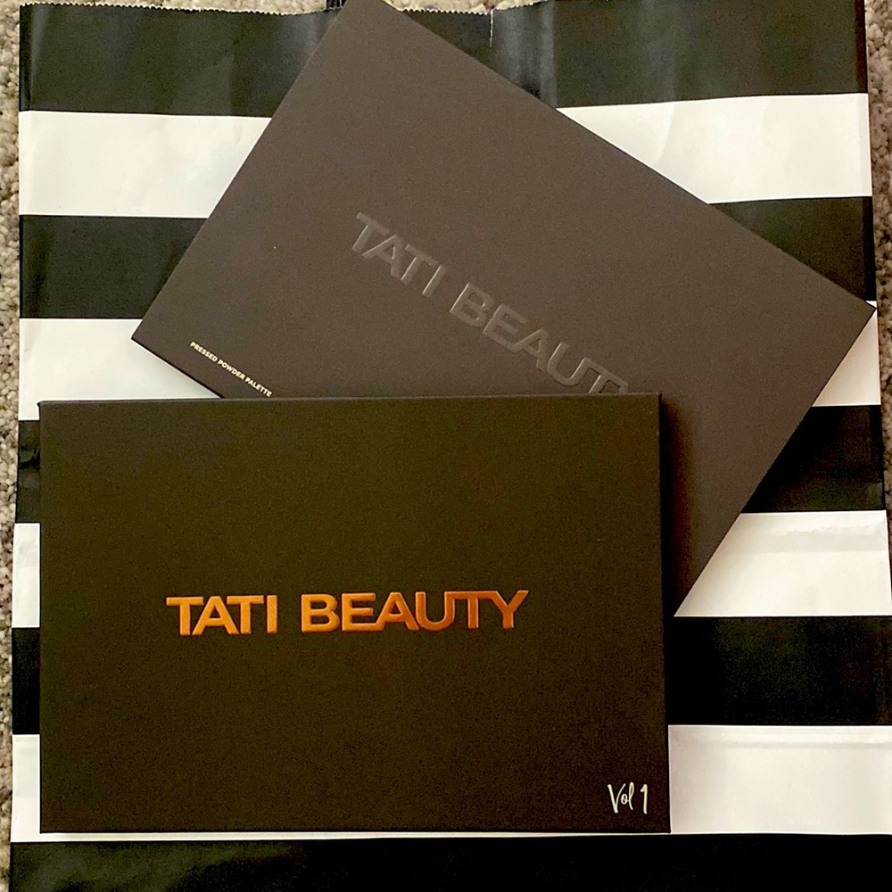 Tati Beauty pressed eyeshadow palette